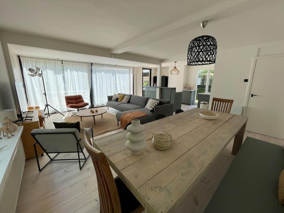 Modern Beach House For 12 Pers! With Jacuzzi Julianadorp Exterior foto